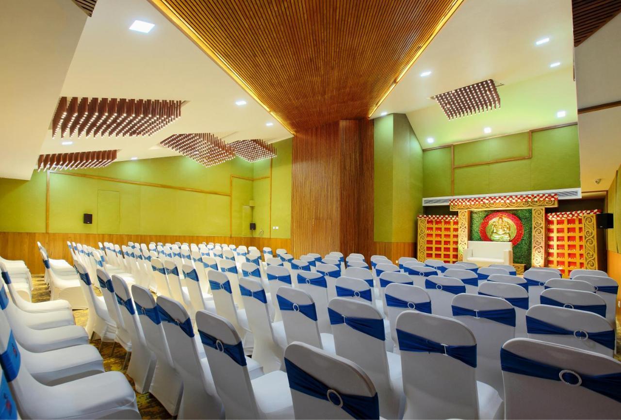 Harivaram Yuga Guruvāyūr Exterior foto